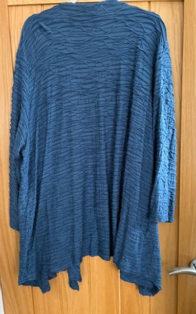 Kasbah Box 2 – Blue Textured Lightweight Jacket – Size 28/30