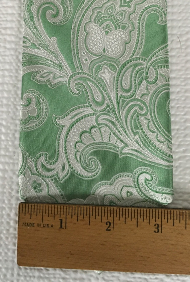 Paul Fredrick Neck Tie Green Silver Paisley 100% Silk 3.25 in Wide 59 in Long