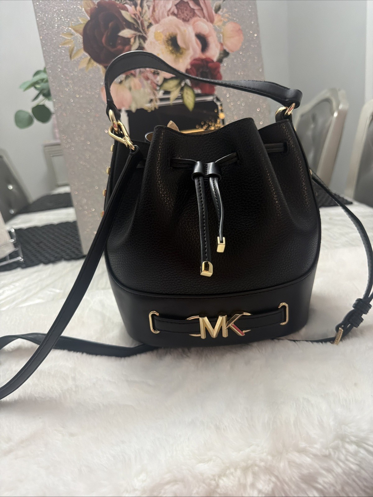 Michael Kors Black Reed MD Belted Pebbled Leather Bucket Messenger Bag $558