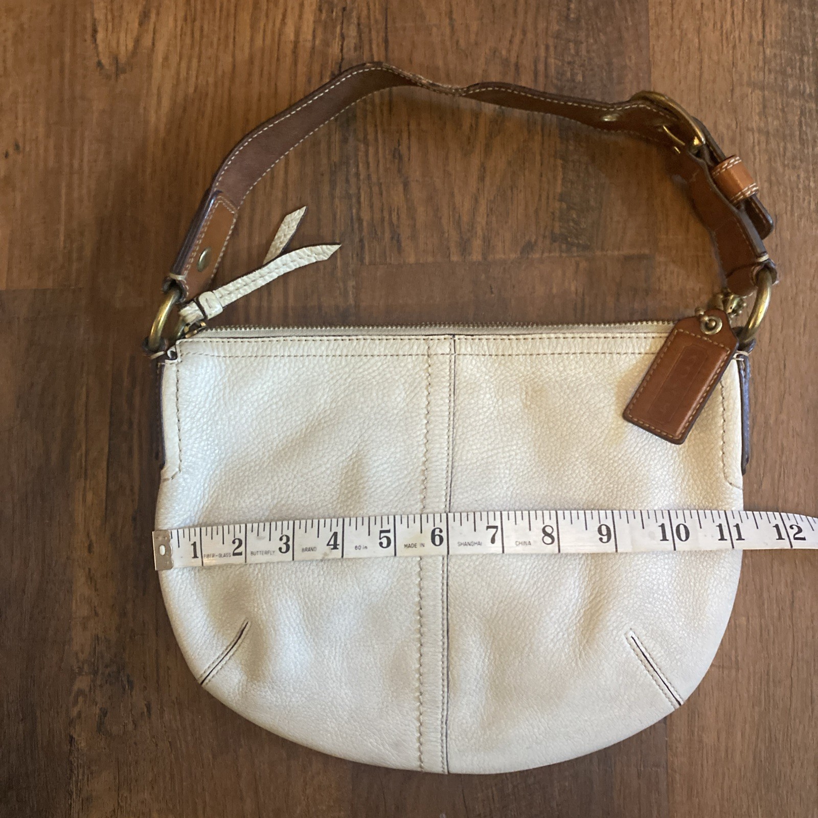 Coach Leather Handbag Half Moon off White B0826-11337