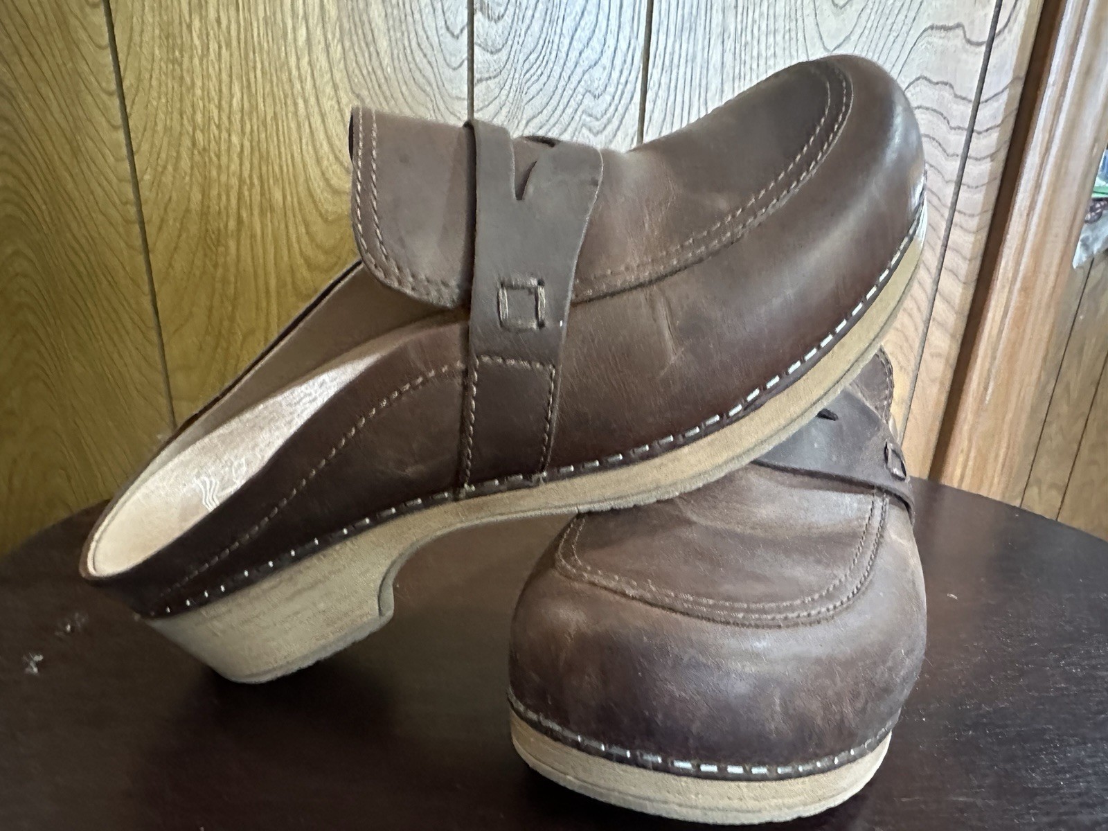 Dansko Bel Oiled Brown Leather Slip On Loafer Clogs Mule Shoes Size 8 39 slide