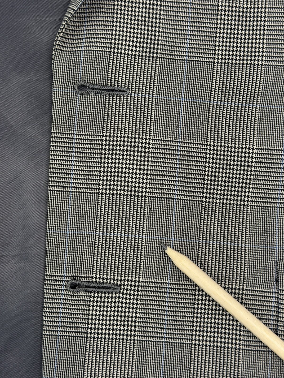 Hickey Freeman USA Men’s Gray Plaid 100% Wool Blazer 40R $895 Two Button