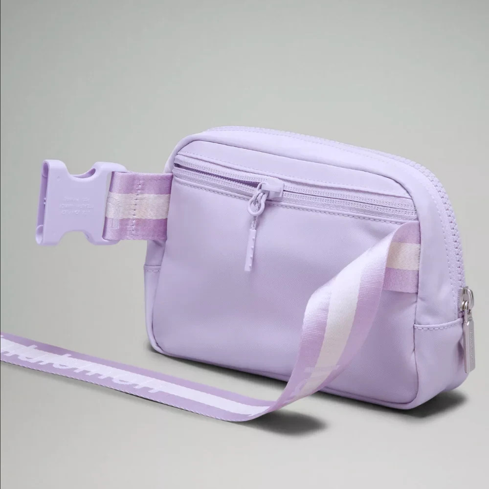 NWT Lululemon Everywhere Wordmark Crossbody Belt Bag 1L – Lilac Purple/Silver