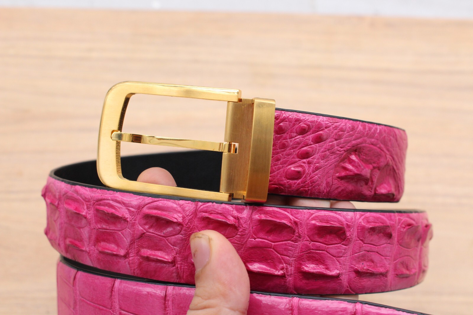W 1.3 inch -No Jointed Pink Alligator Crocodile Print LEATHER Men’s Belt #P1
