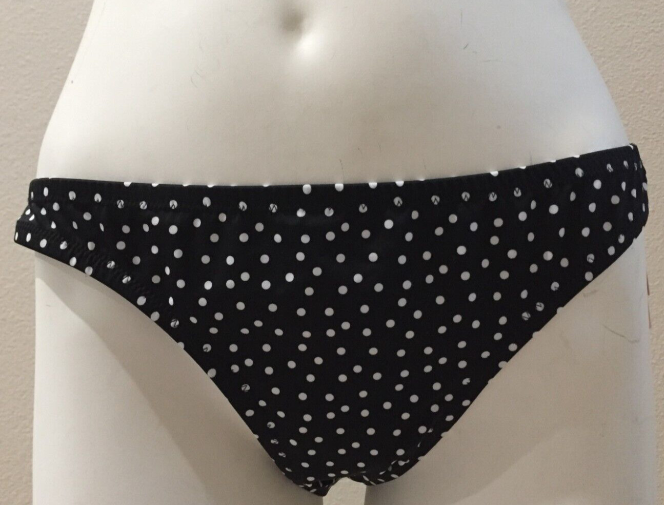 Victoria’s Secret VS Zuma Itsy Ruched Back Bikini Swim Bottom Polka Dot L