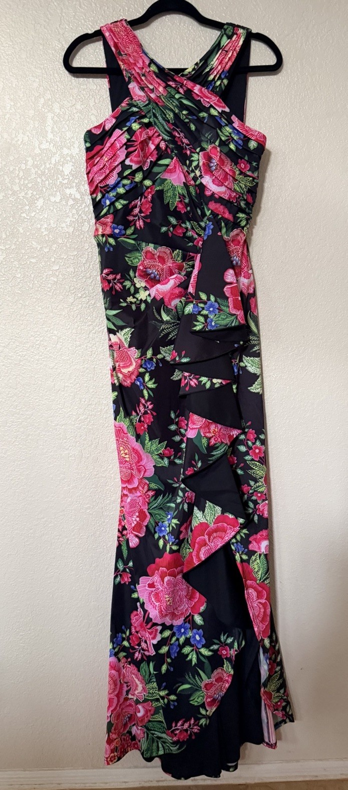 NWT Tadashi Shoji Twist Front Pleated Mermaid Gown in Black Fuchsia Floral Sz S
