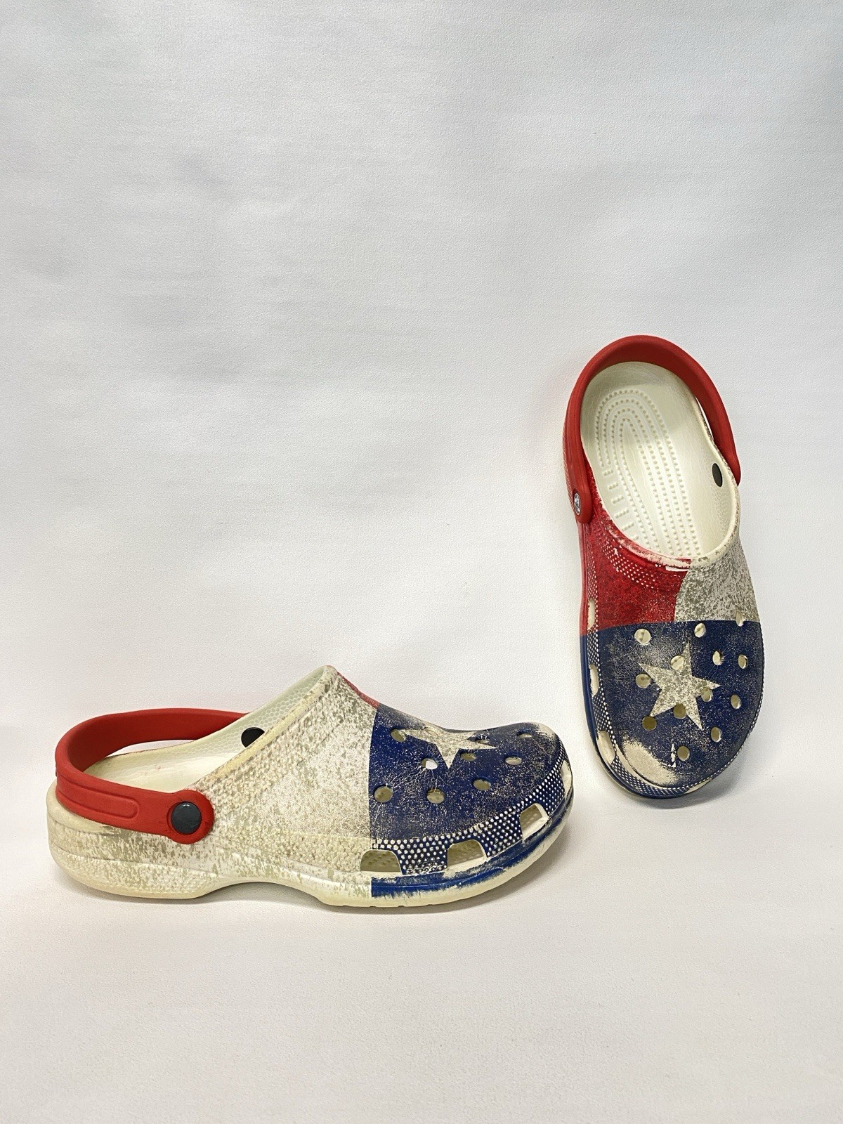 Crocs Texas Flag Lone Star State July 4 Red White Blue Size 11 W 9 M Clogs U2