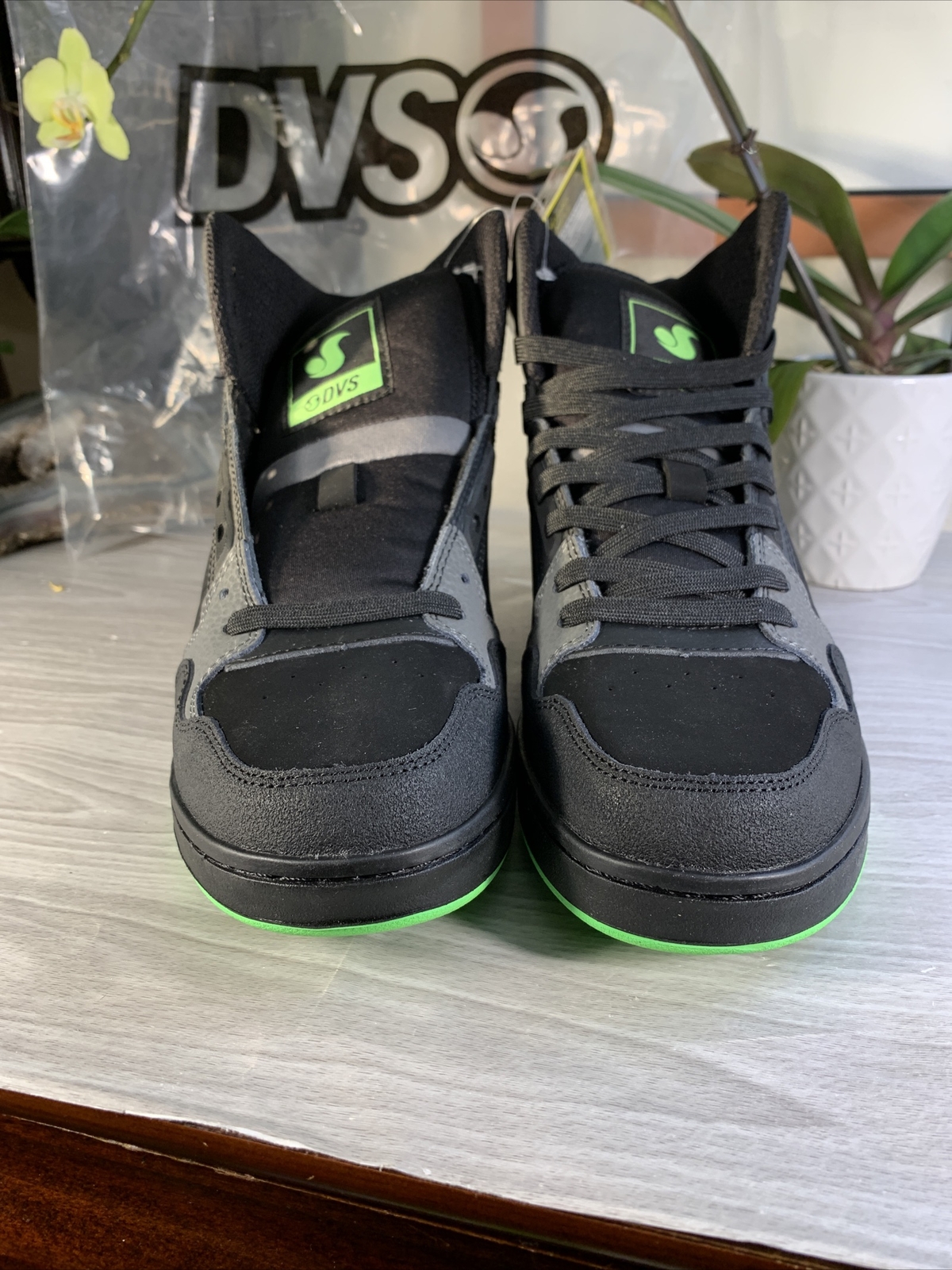 DeadStock DVS HONCHO Mens Athletic Shoes Size 9 Brand New RARE Sales Sample
