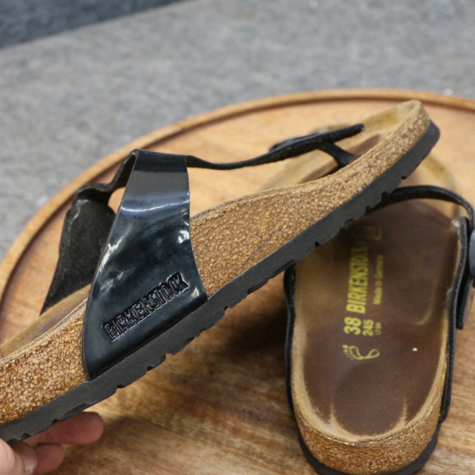 Birkenstock Womens Gizeh Black Patent Birko Flor Thong Sandals Size 38 US 7 Reg.