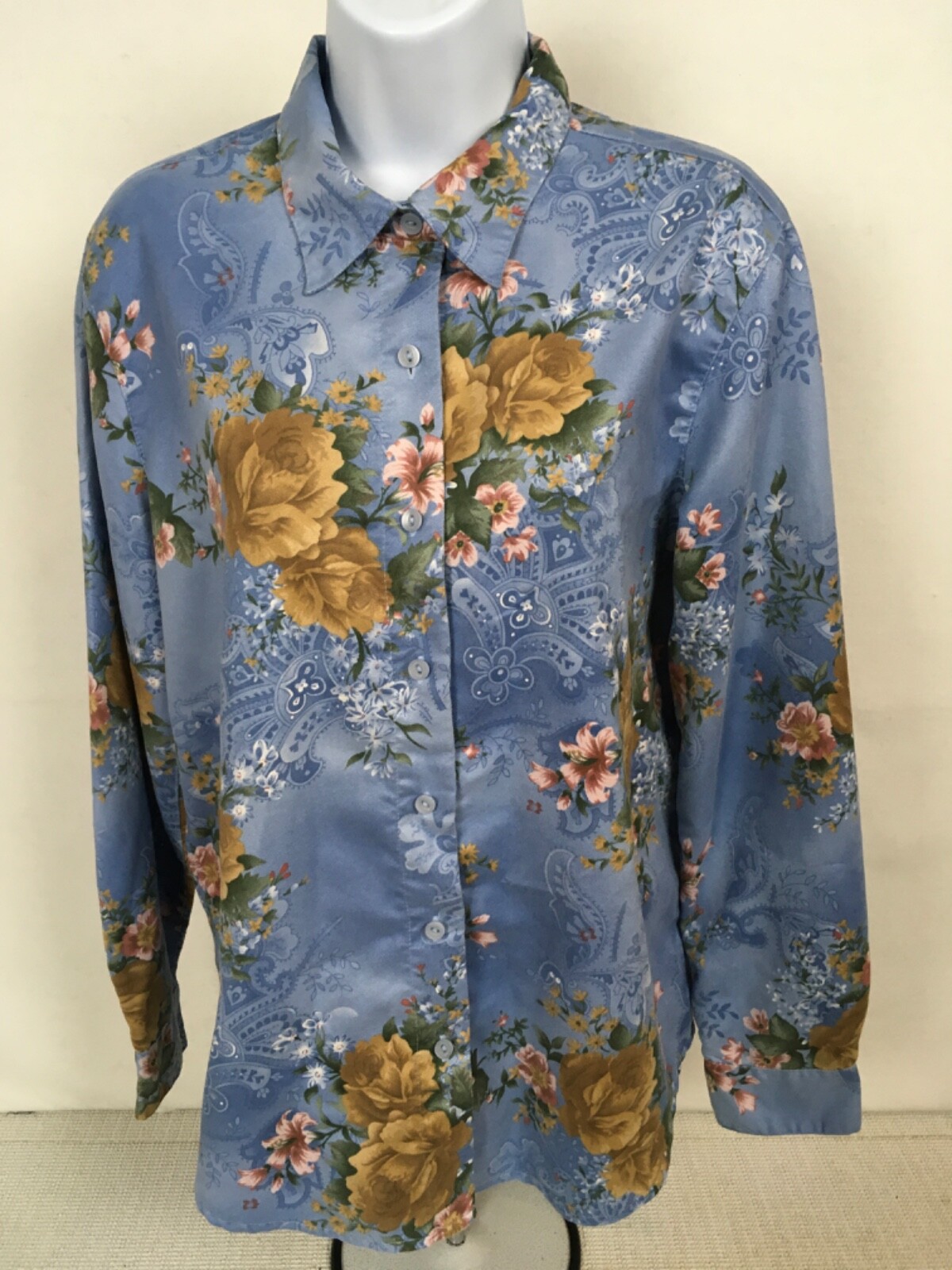 Lemon Grass Top Size M Blue w Pink Brown Flowers Button down Long Sleeves Blouse
