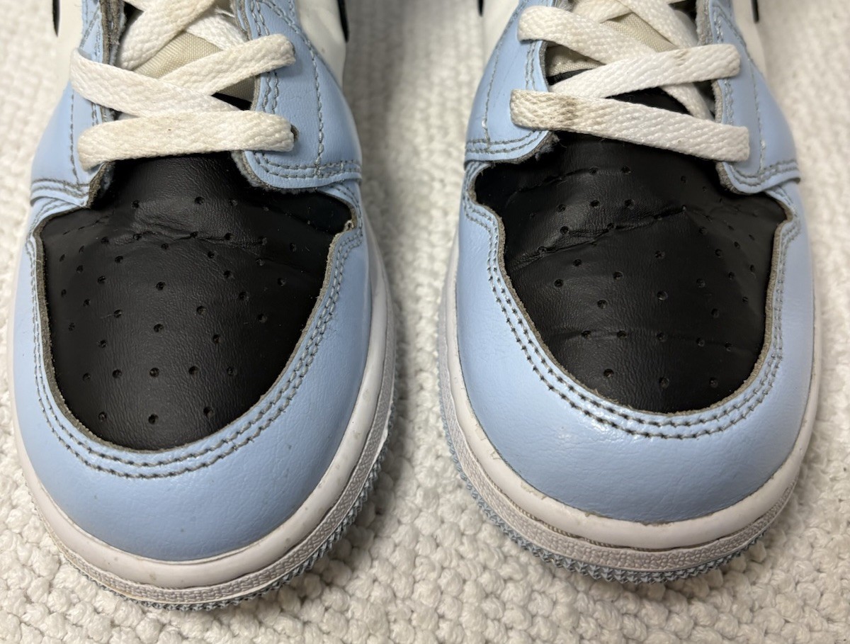 Nike Air Jordan 1 Mid GS Ice Blue Black White 555112-401 Size 6Y