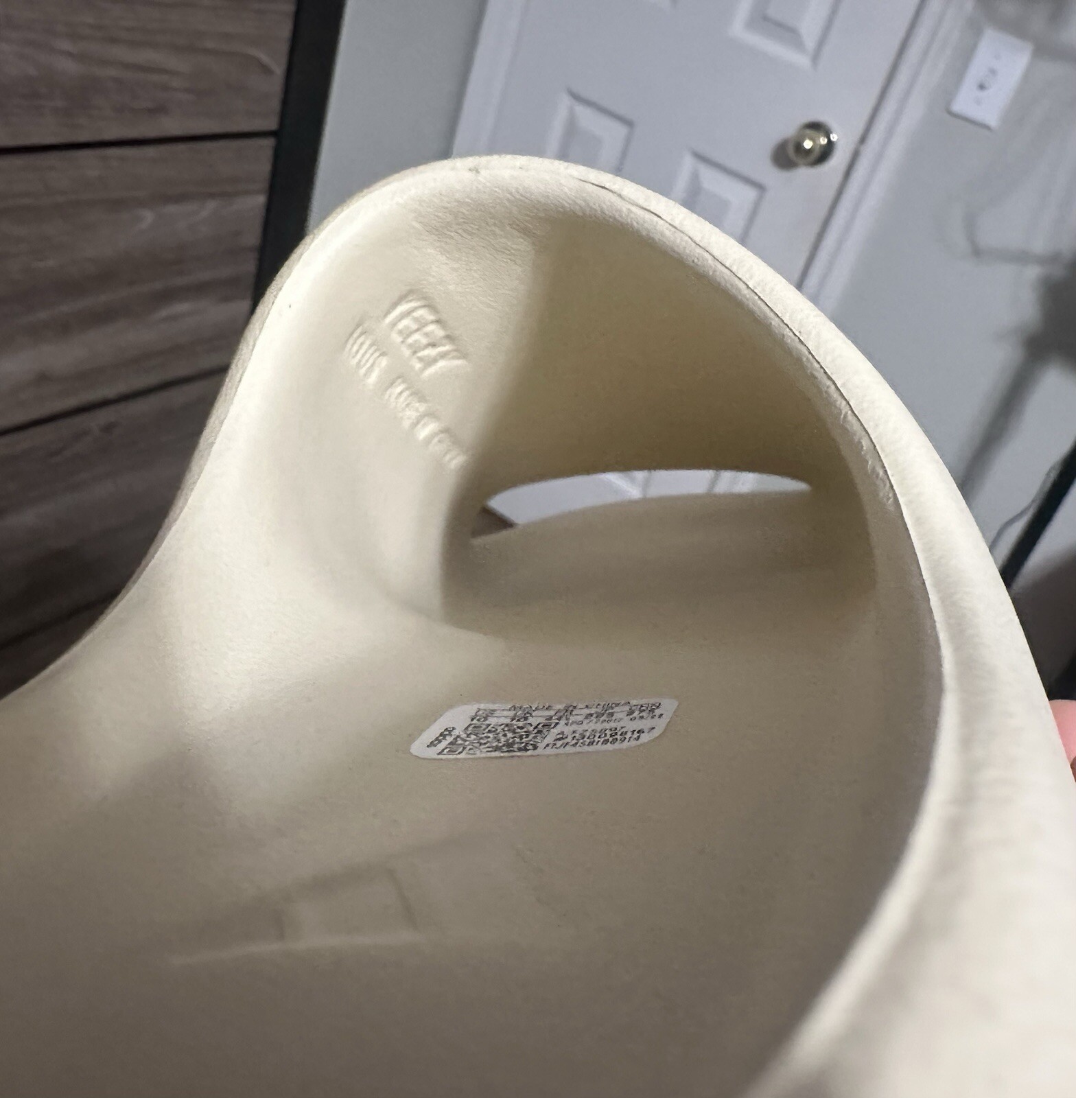 Yeezy Slide Bone FZ5897