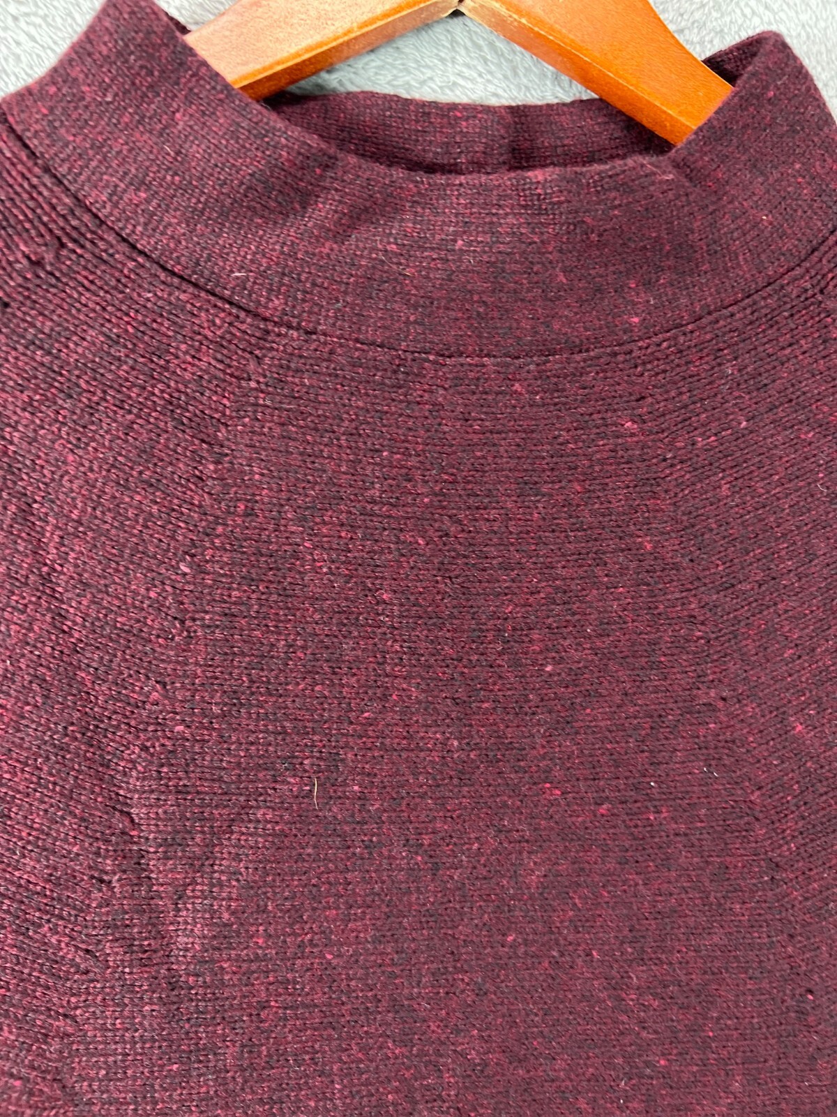 NWT Spring + Mercer Womens Medium Red Wool Blend Tops Mock Neck Half Sleeve