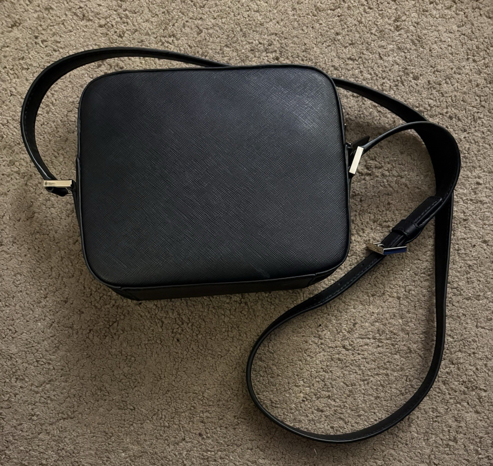 Kate Spade Black Madison Mini Camera Bag Saffiano Leather New Without Tags