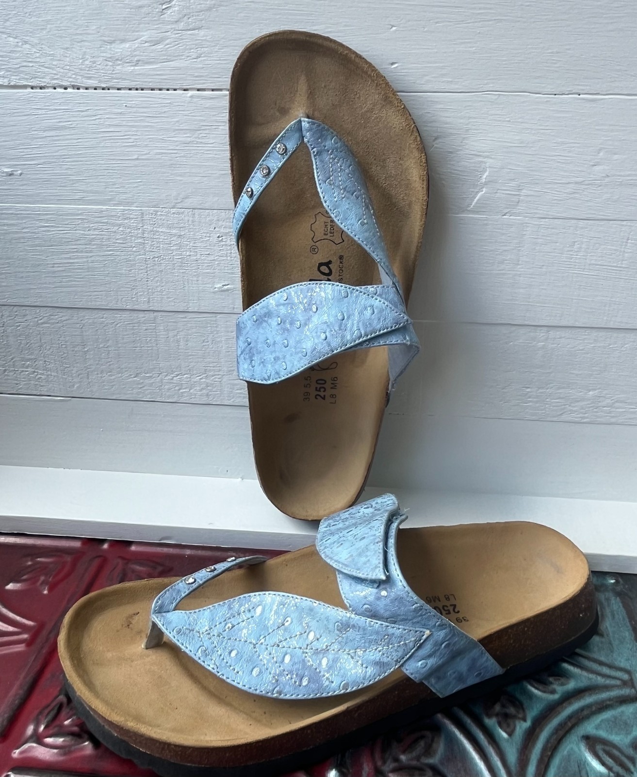 Betula Birkenstock Bombay Leaf Sandal Womens 8 EU 39 Blue Leather Birko Flor