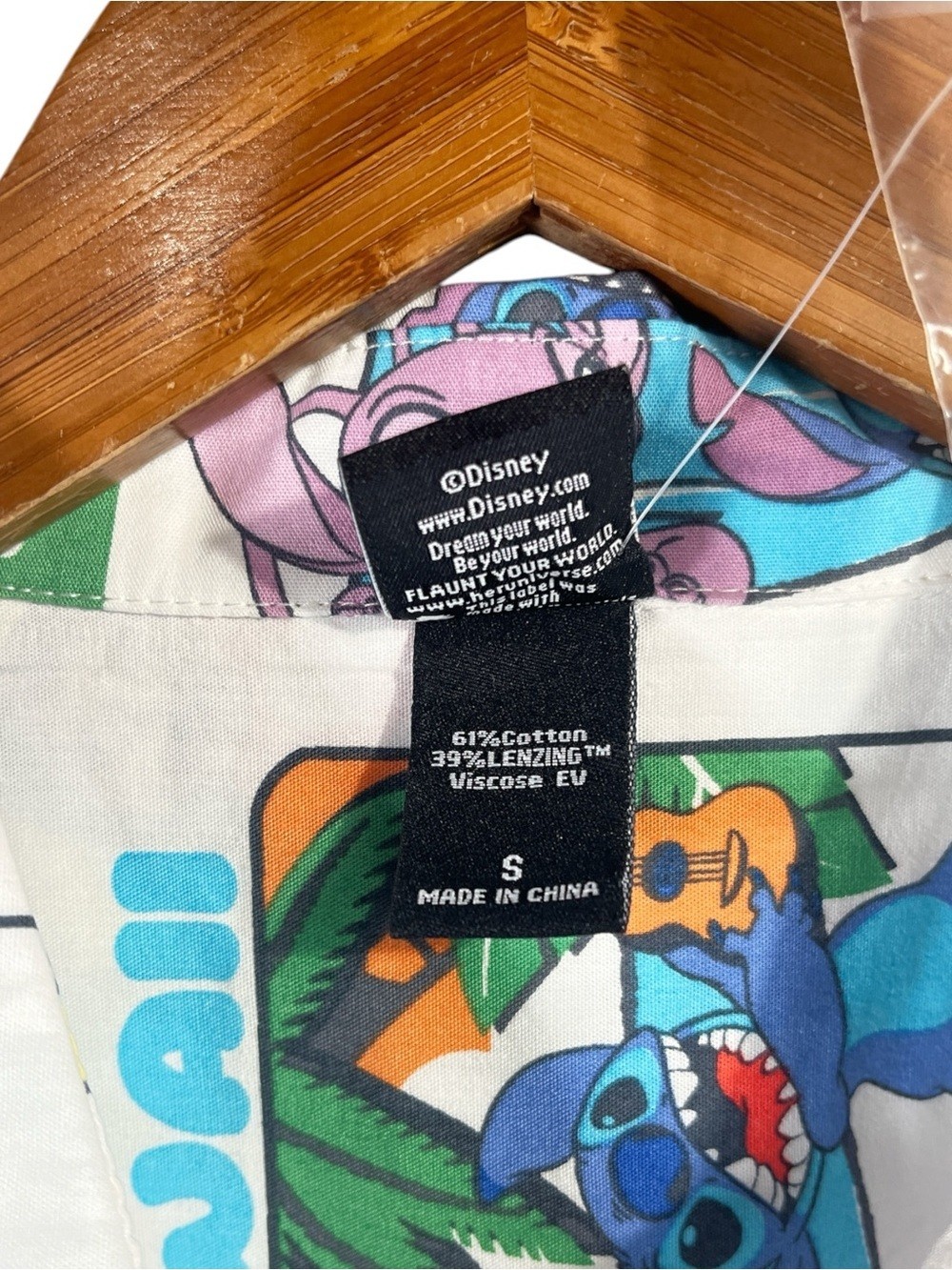 NWT Disney Lilo & Stitch The Series Character Allover Print Woven Button-Up SML
