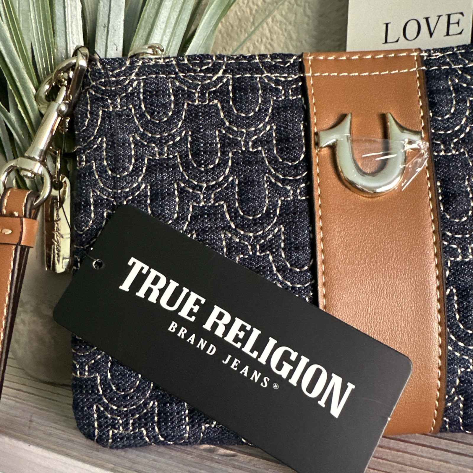 NWT True Religion Logo Horseshoe Stitched Dark Denim Wristlet Gold Hardware $48