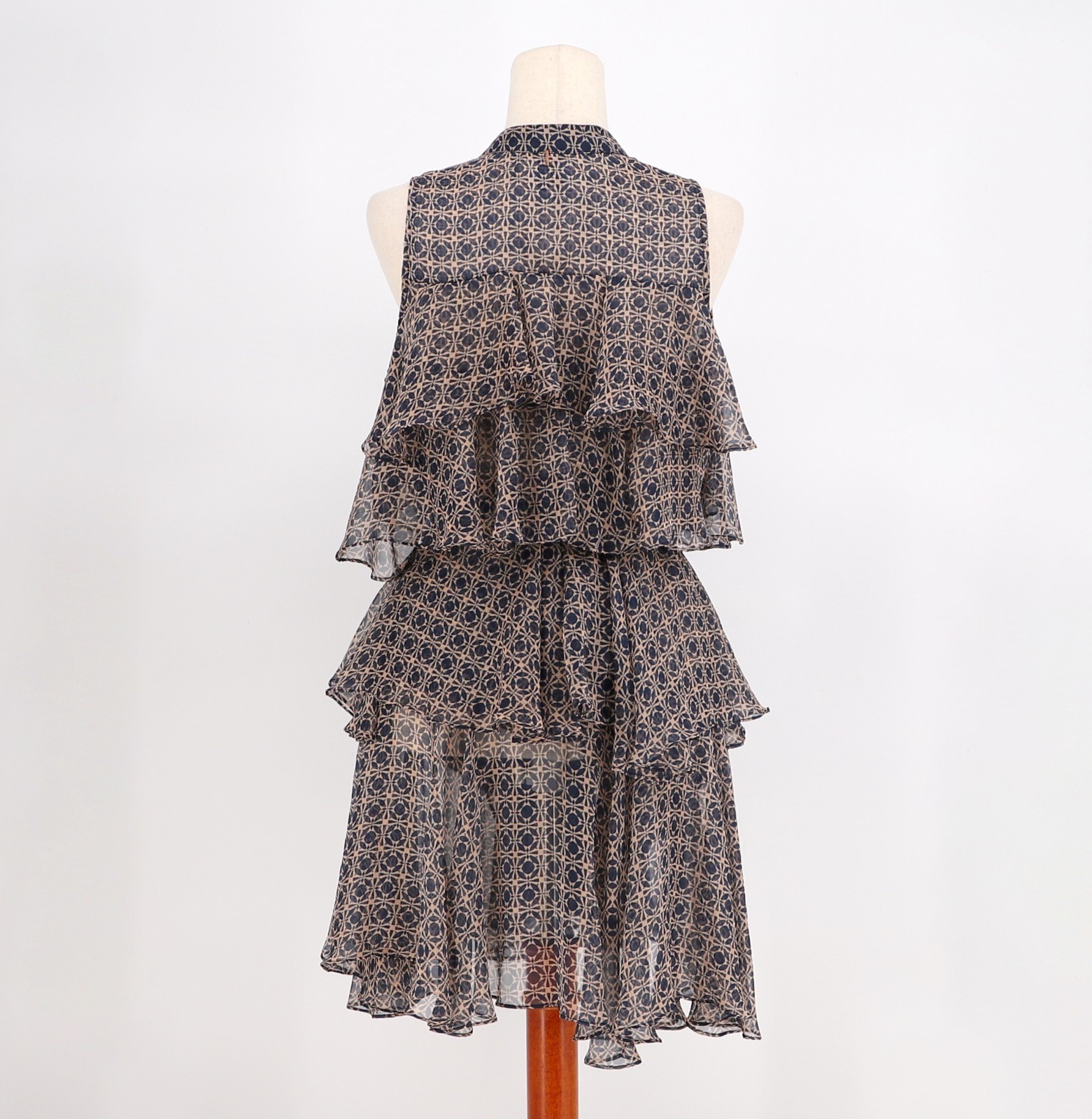 MISA $269 Los Angeles Emogene Geo Mini Tiered Dress Size M