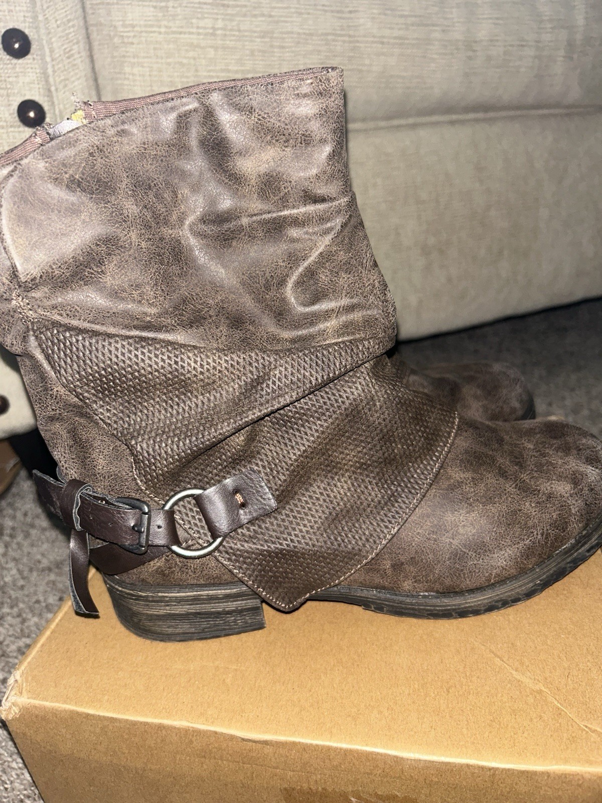 Jellypop distressed brown moto boots Women’s Size 9