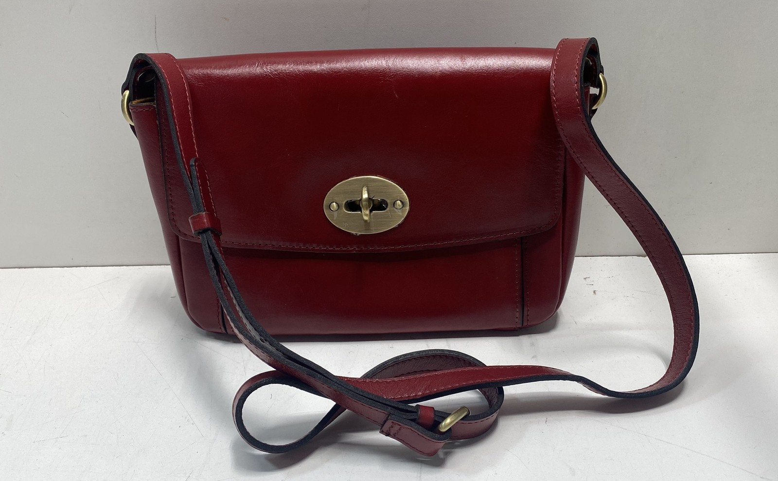 Patricia Nash Red Leather Flap Turn-lock Crossbody Shoulder Bag Brass Hardware