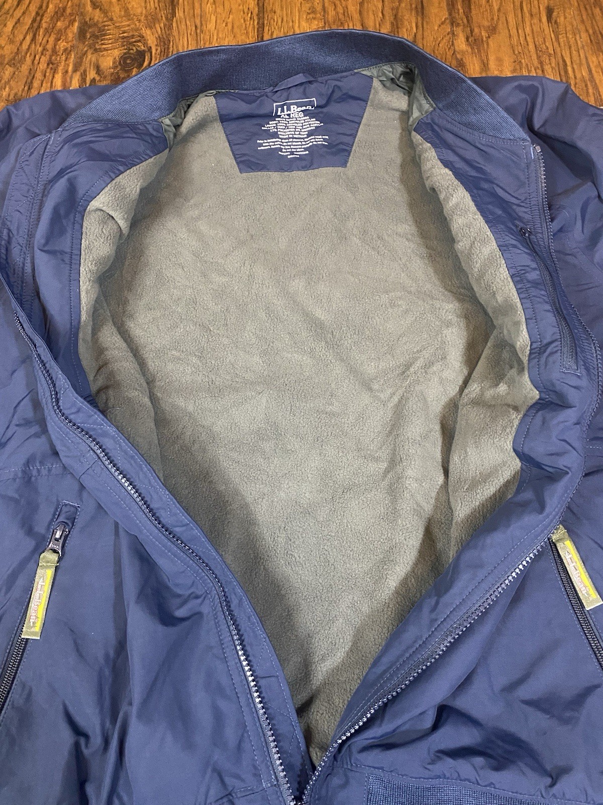 LL Bean XL Regular 3 Season Bomber Jacket Zip Navy Blue Fleece Lined Mens