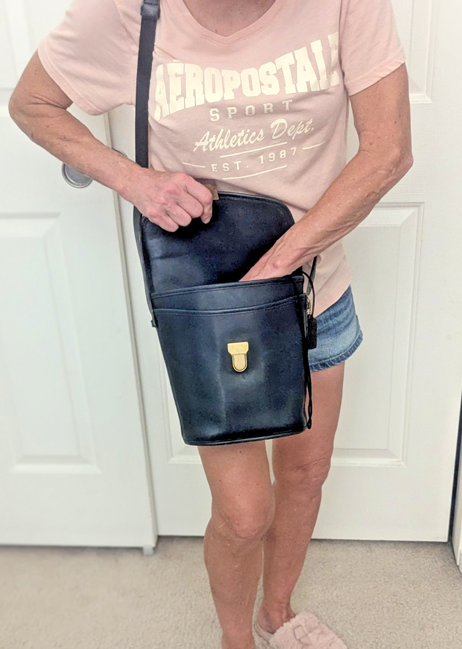 Vintage Coach 9912 Jackson Bucket Navy GLOVE TANNED LEATHER Made in USA Pre-1994