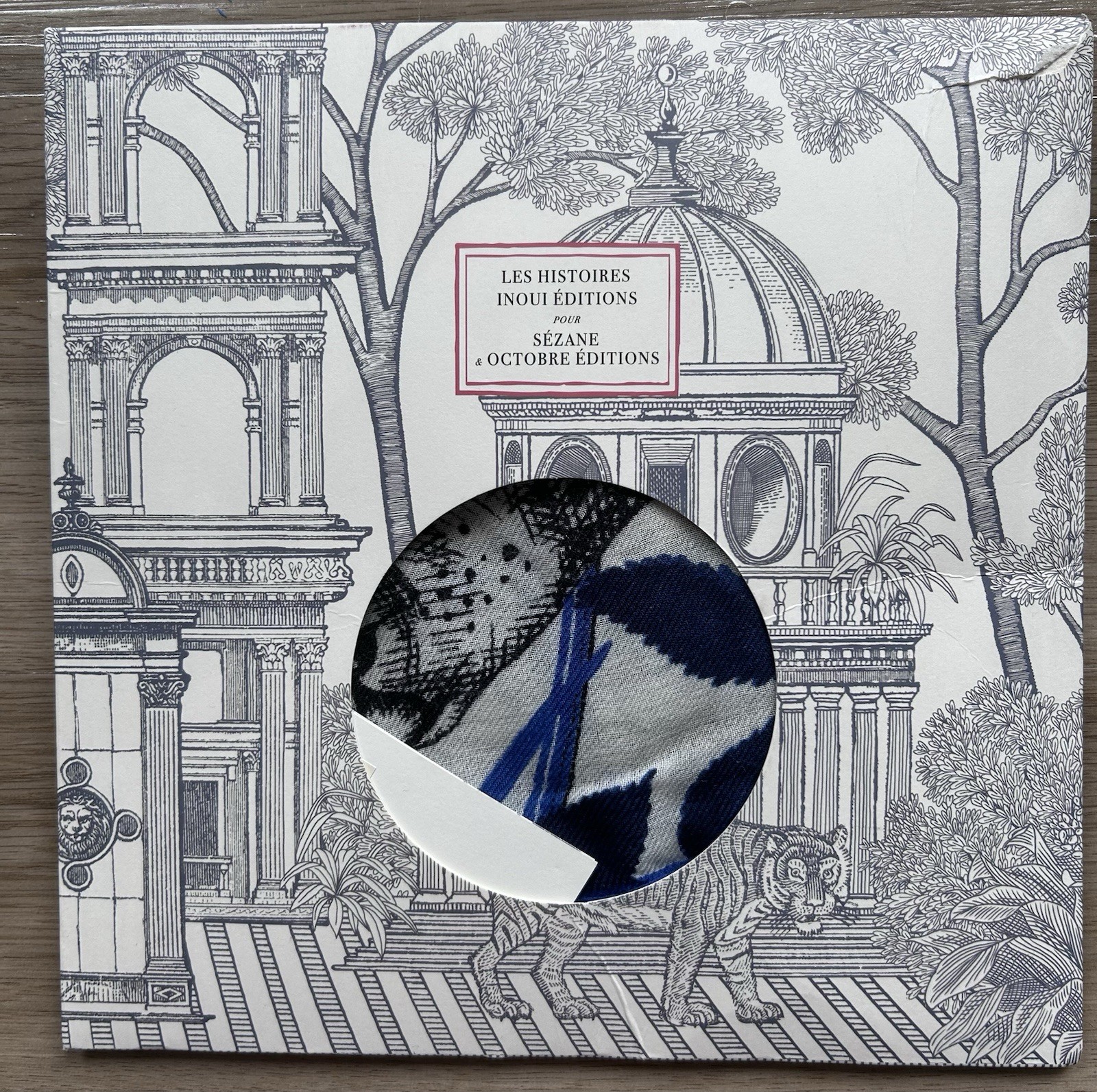 🇫🇷 NWT Sézane X Inoui Editions Paradisio Print Square Scarf White & Blue