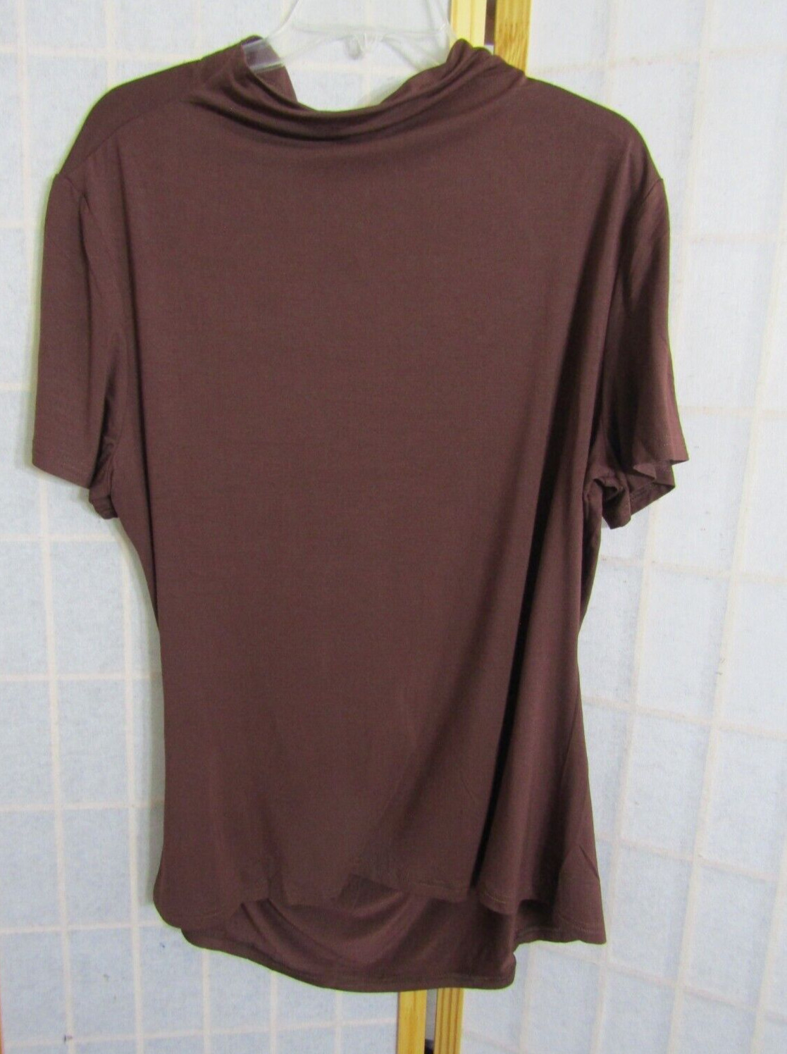 NWT Avanova Brown Mock Neck Slim Fit Ruched Dressy Top Women’s Size XXL