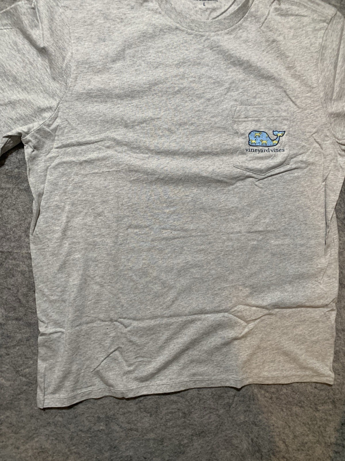 Vineyard Vines Men’s Golden Retriever Dog Whale Gray T-Shirt Size Large NEW NIP