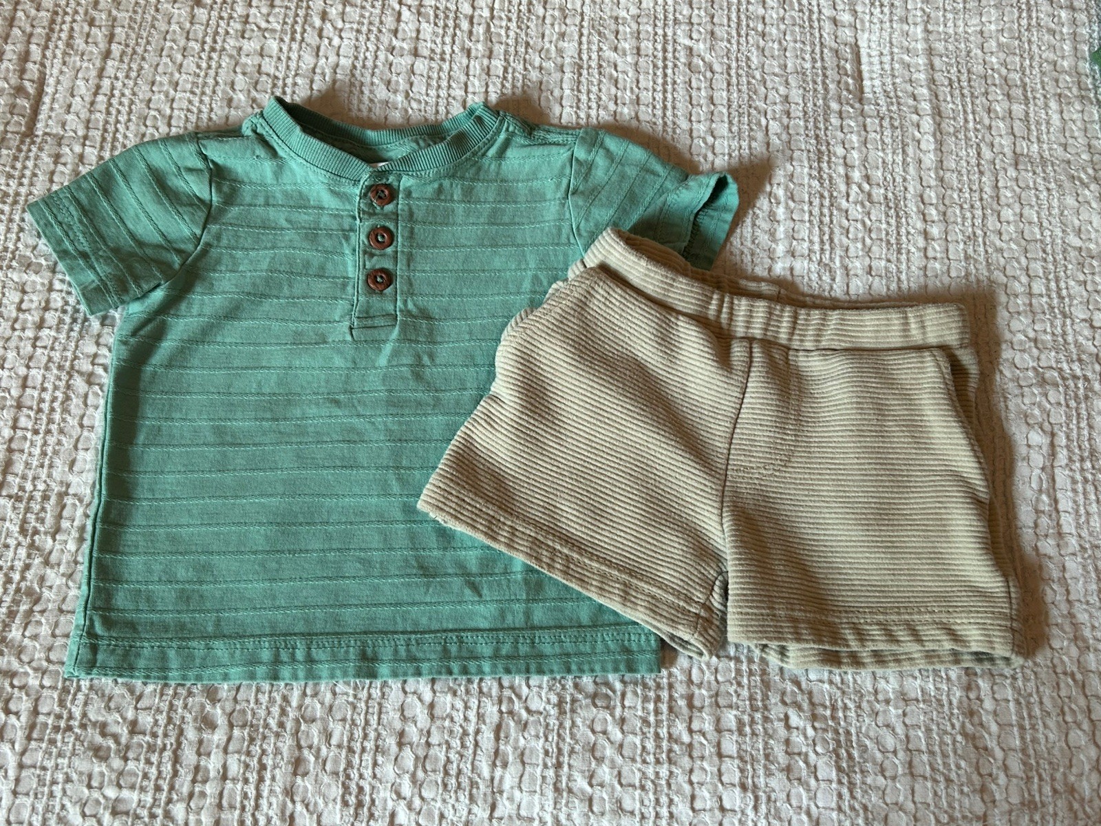 Huge 50 piece Baby boy clothing lot size 12 months EUC sleepers outfits