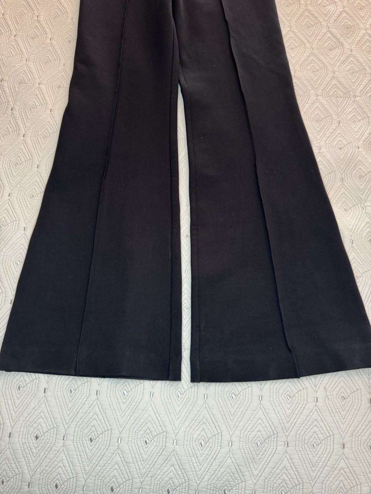 Spanx The Perfect Pant Hi-Rise Flare Black Size Medium Stretchy Pull On