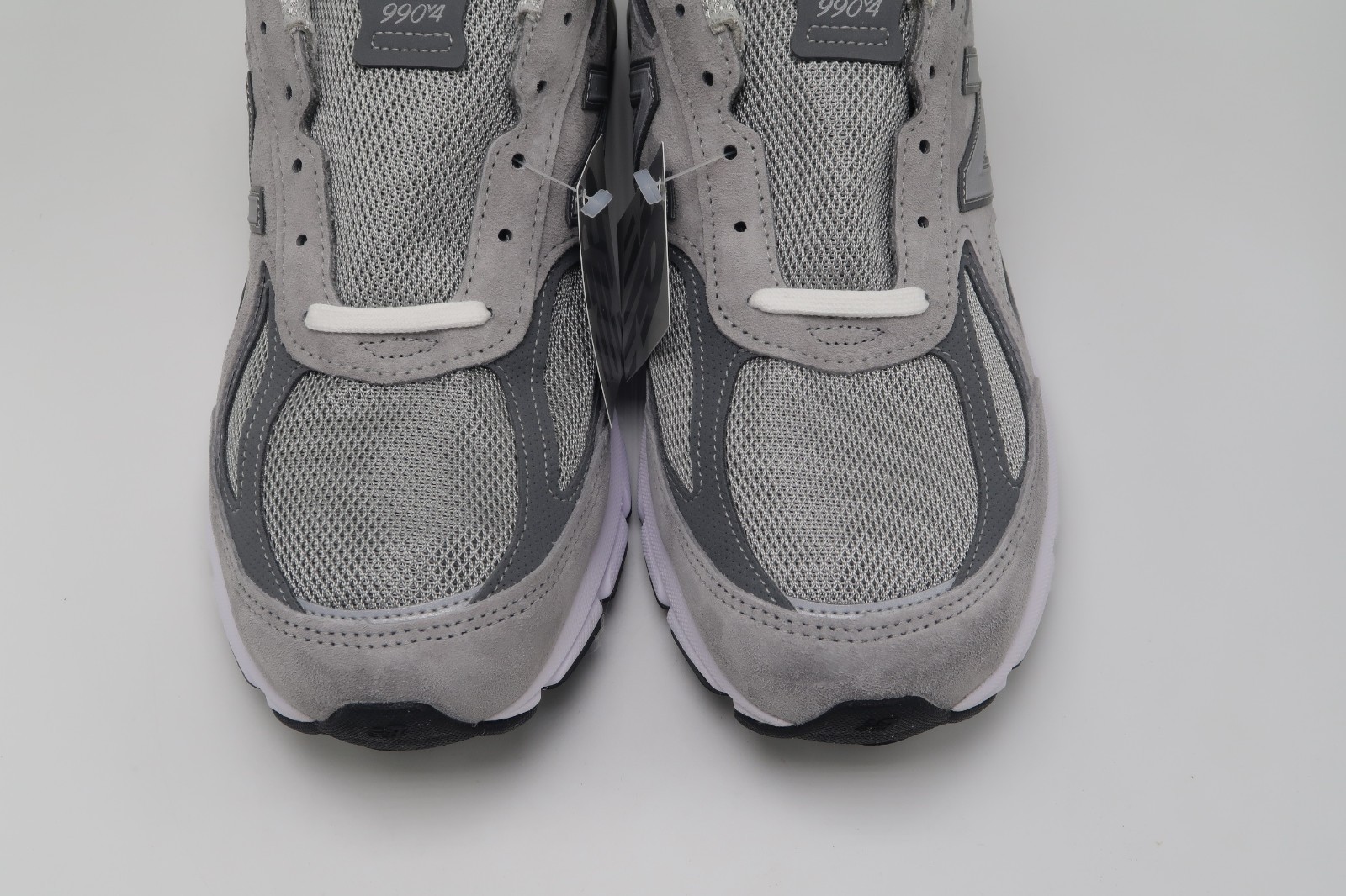 New Balance 990v4 MiUSA Grey Silver U990GR4 size 6.5 new