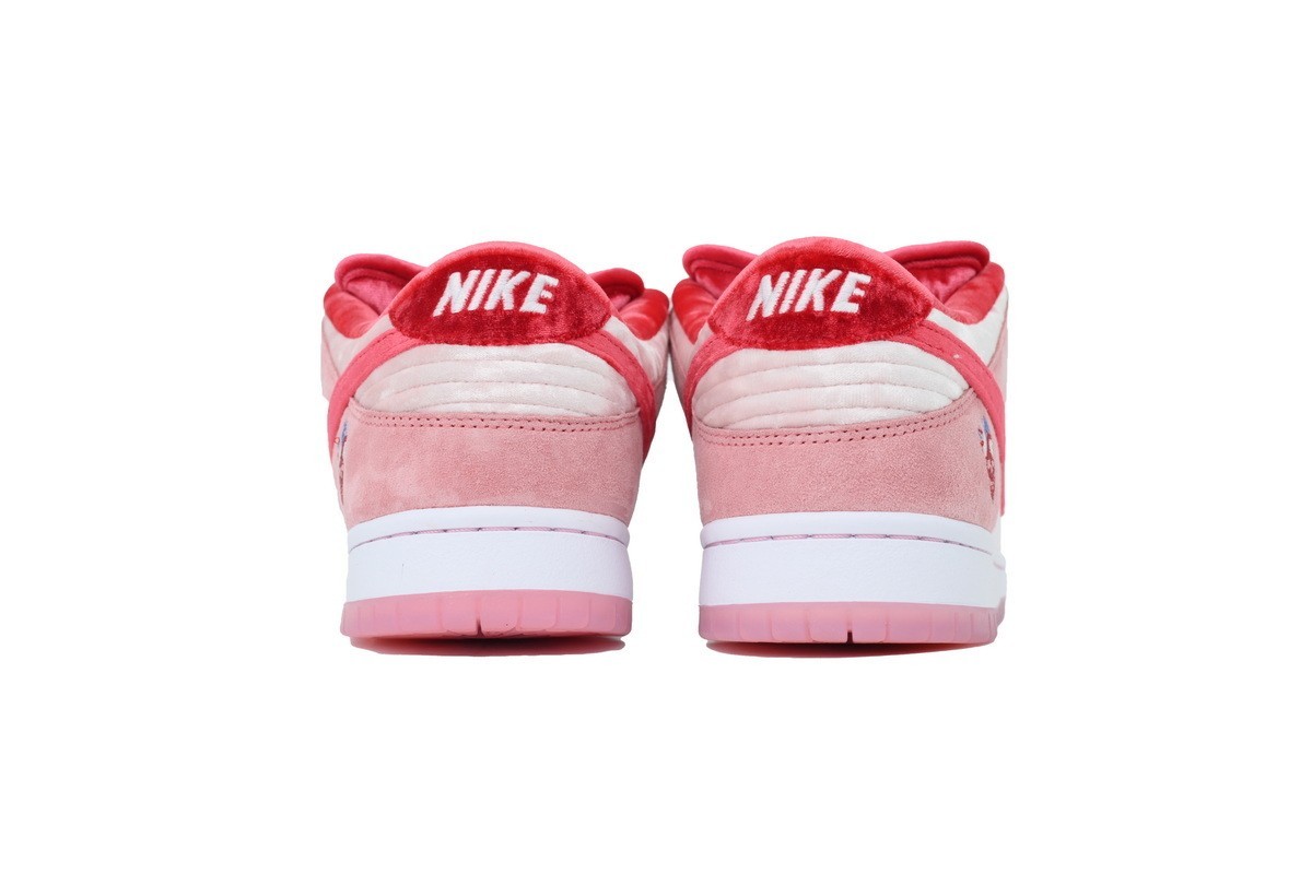 Nike SB Dunk Low ‘Valentine’s Day’ CT2552-800 Men’s Skate Shoes Athletic Shoes