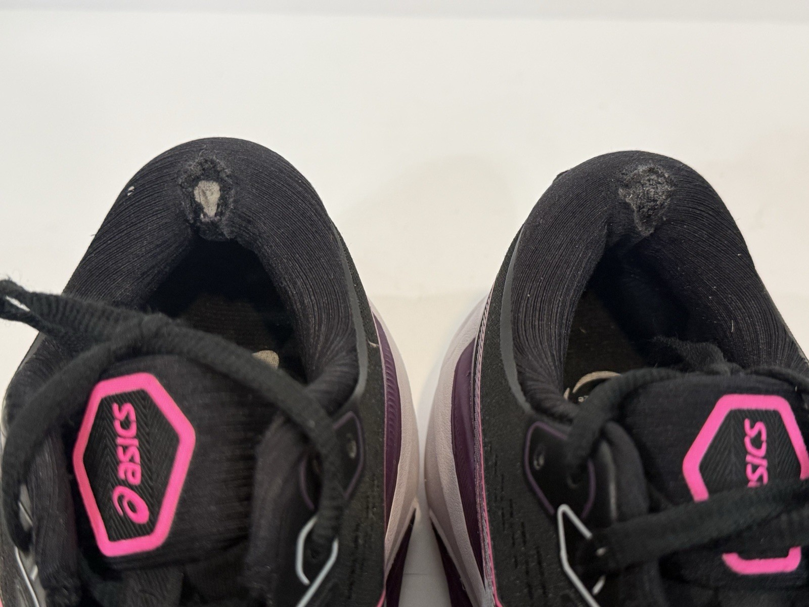 ASICS Women’s Gel-Kayano 30 1012B357 Black Pink Running Shoes Size 8.5