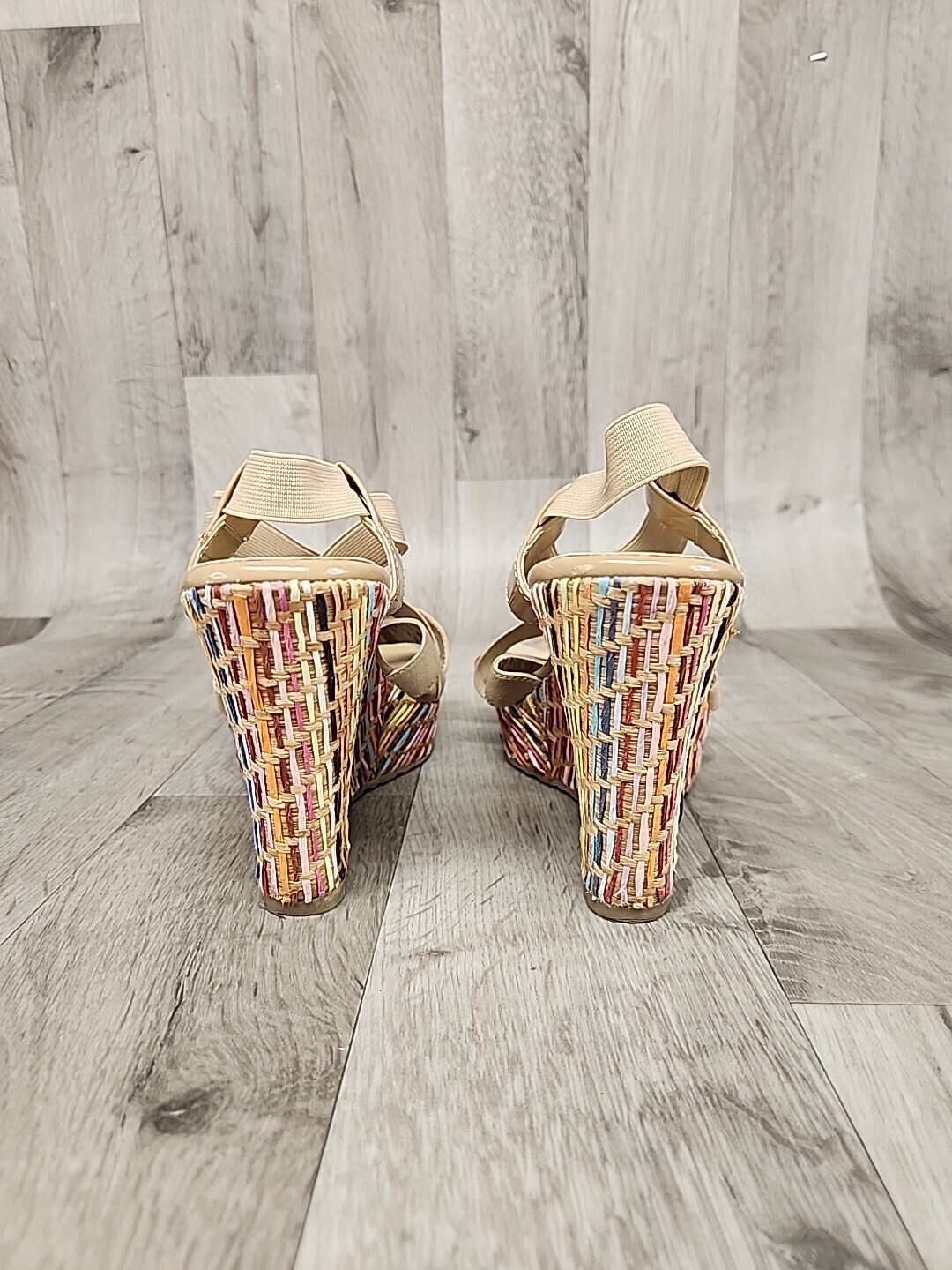 Charles By Charles David Wedge Platform Shoes Colorful Woven Boho Size 8.5 Women