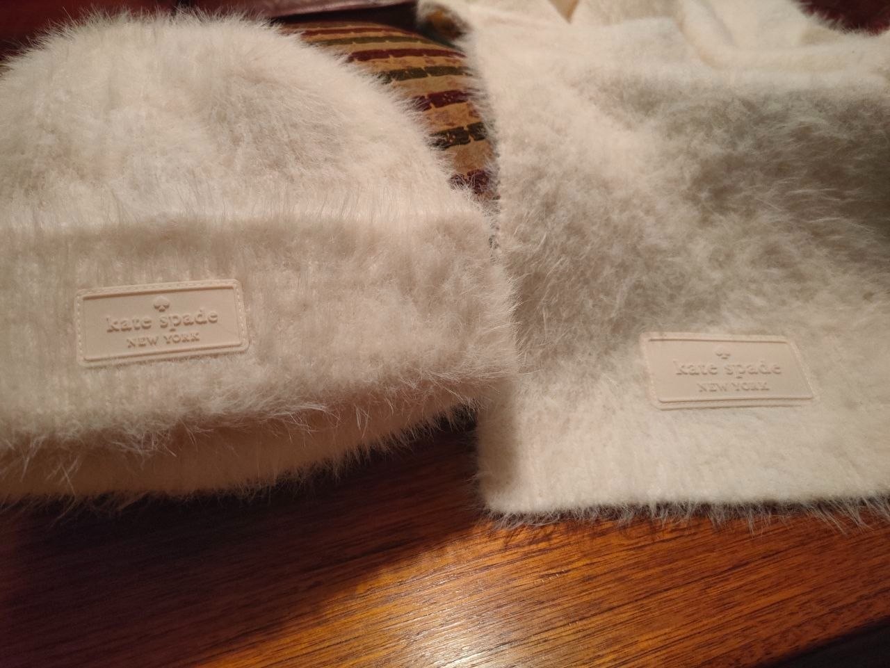 Kate Spade New York – Cream Scarf & Beanie Set – Soft Fluffy Winter Luxe