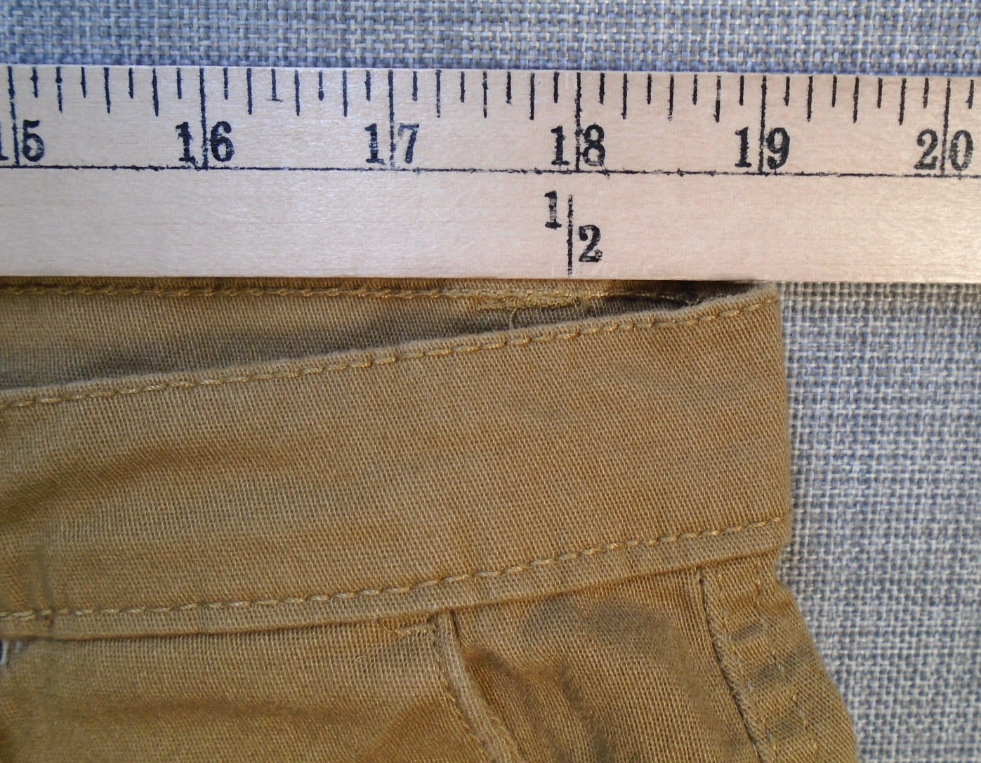VOLCOM Shorts 38″ Waist Tan Brown 98% Cotton, 2% Elastane, 9″ Inseam
