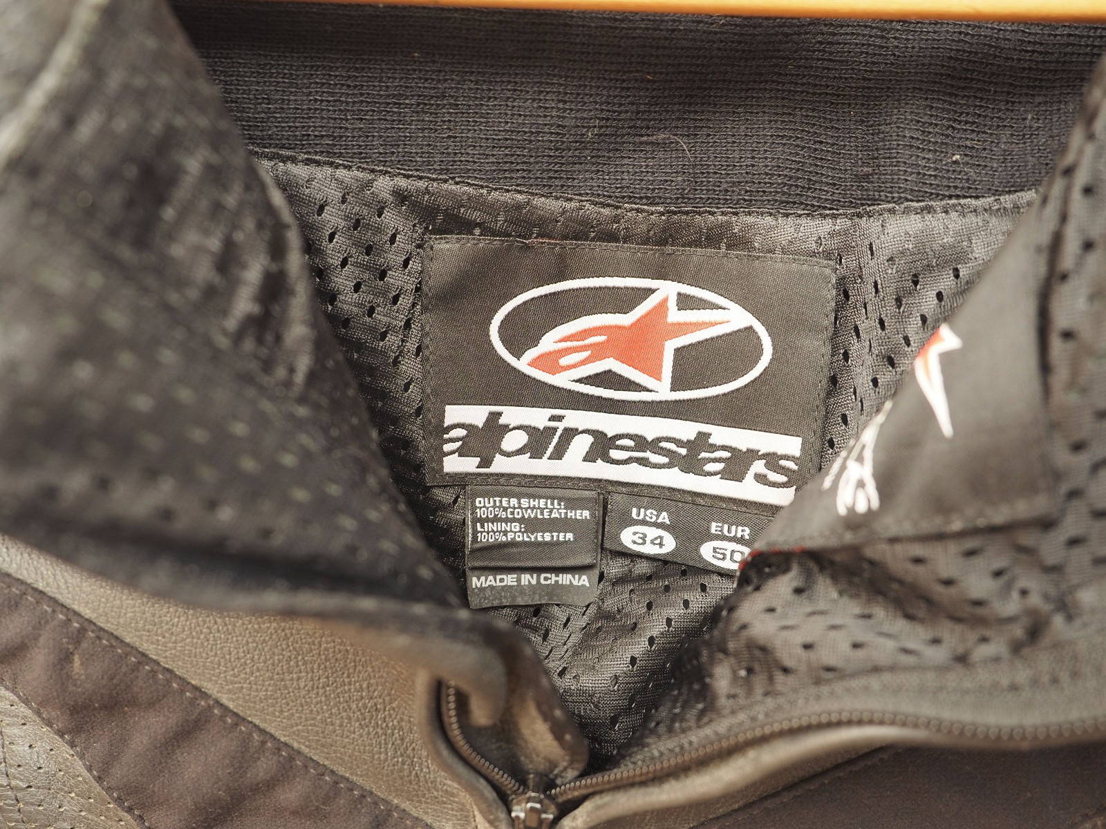 Alpinestars Leather Motorcycle Racing Pants Mens Size 34 Black Sport Bike Gear