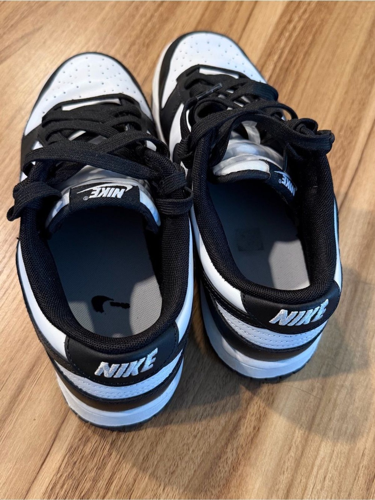 Nike Dunk Low Panda Black White DD1391-100 Men’s 8.5 Women’s 10 Sneakers