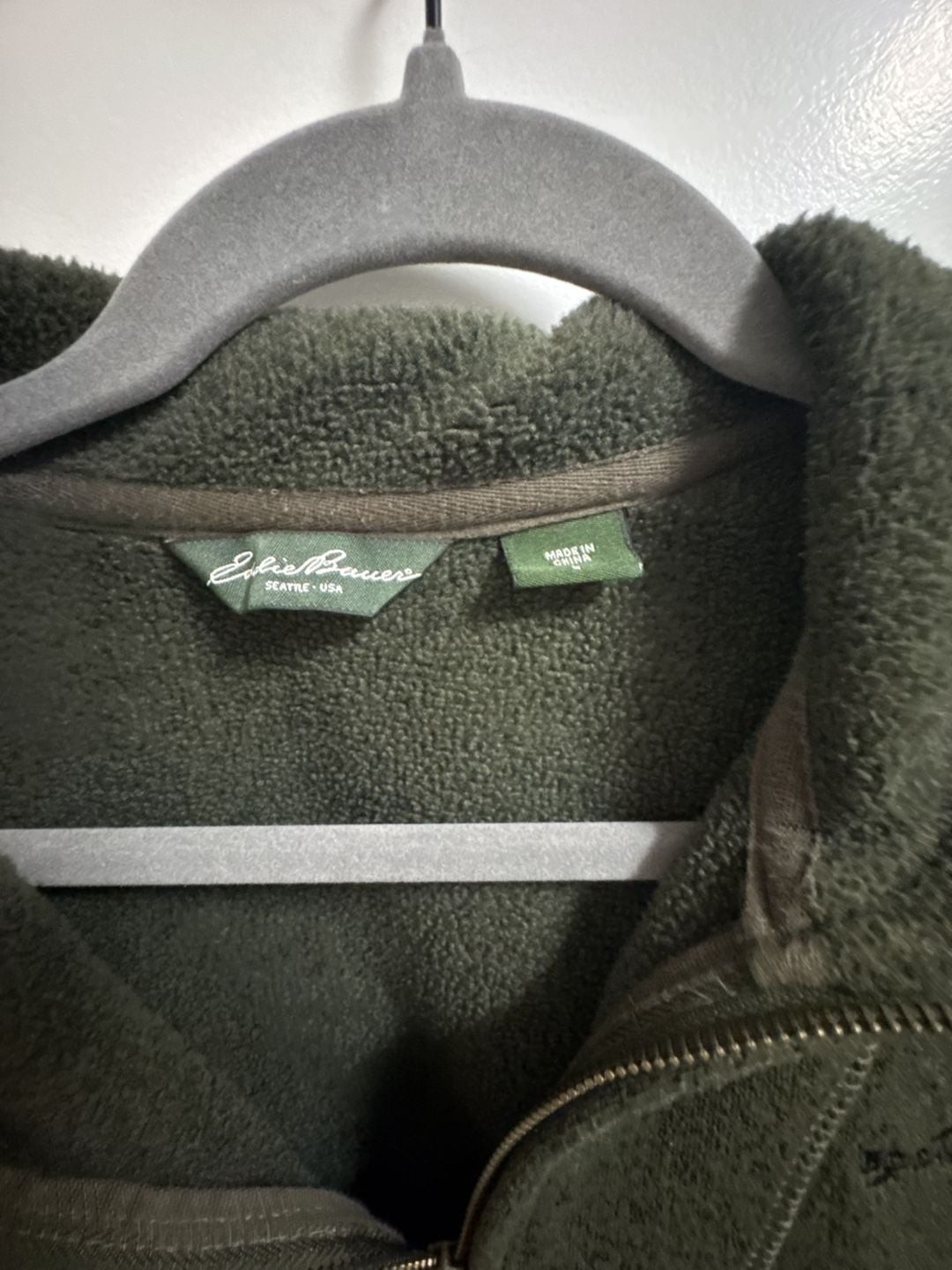 Eddie Bauer Men’s Olive Green Fleece 1/4 Zip Pullover