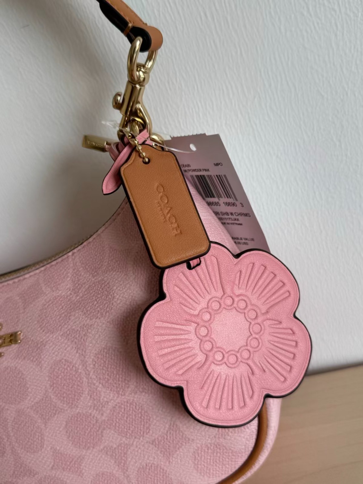 NWT COACH Teri Shoulder Bag CEA20 Signature Canvas Powder Pink Gold Charms
