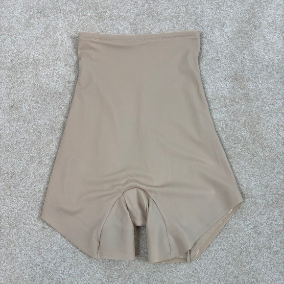 TC Fine Intimates Nude High Waist Shaping Shorts Firm Control Style 4548 Size S
