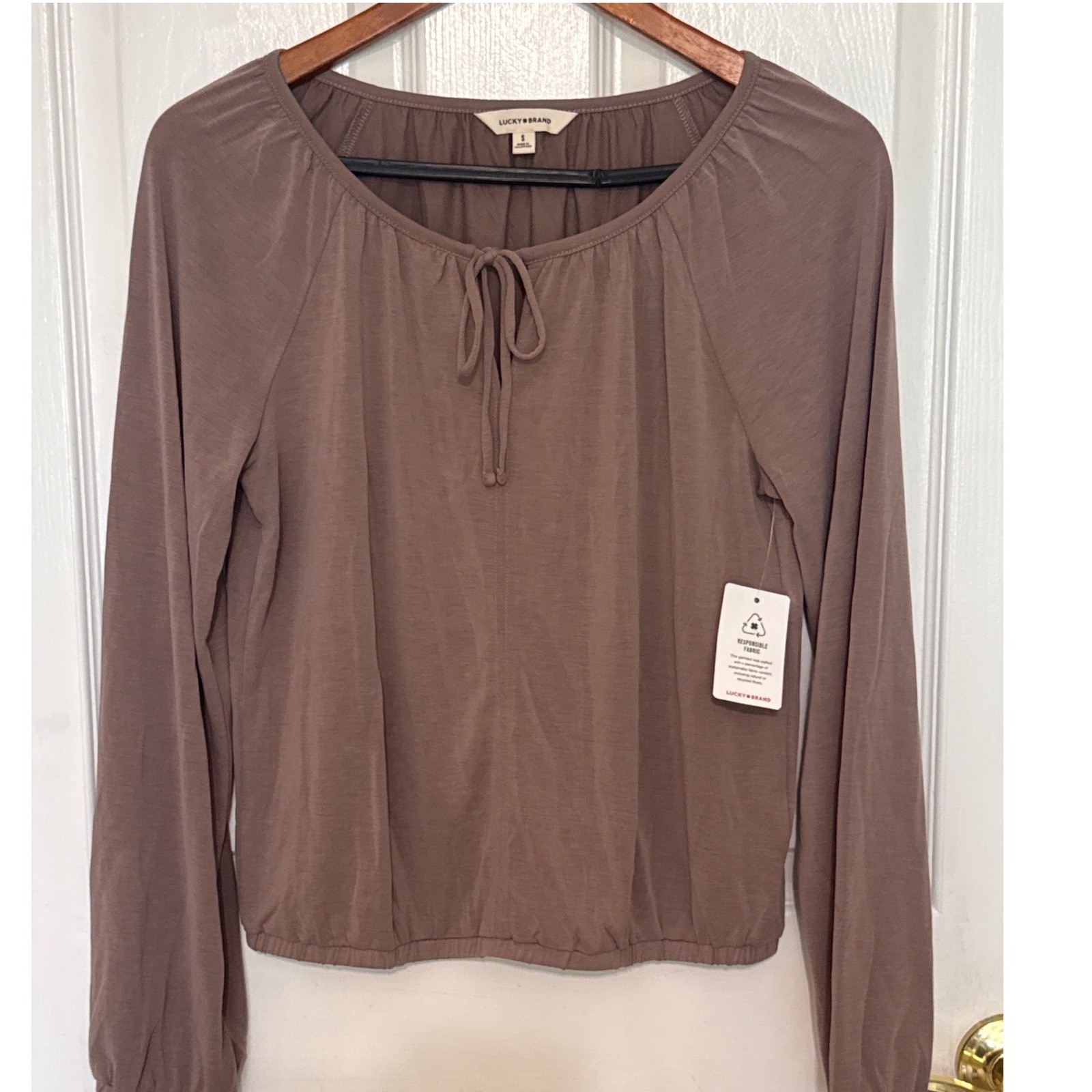 Lucky Brand Womens Long Sleeve Peasant Top Taupe Brown Elastic Hem Small NEW
