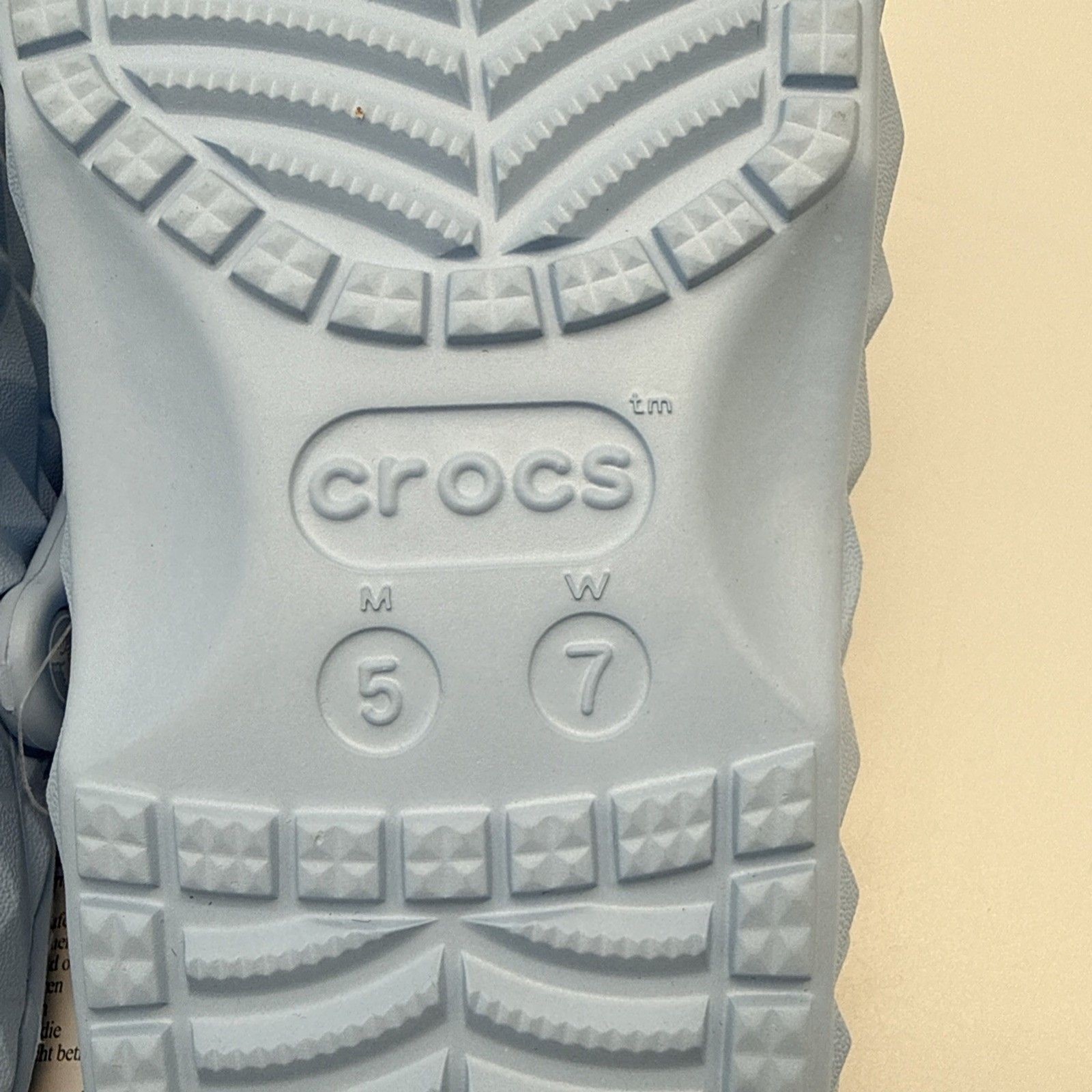 Crocs Geometric Clogs Lined Unisex Men 5 Women 7 Comfort Shoes Light Blue NWT