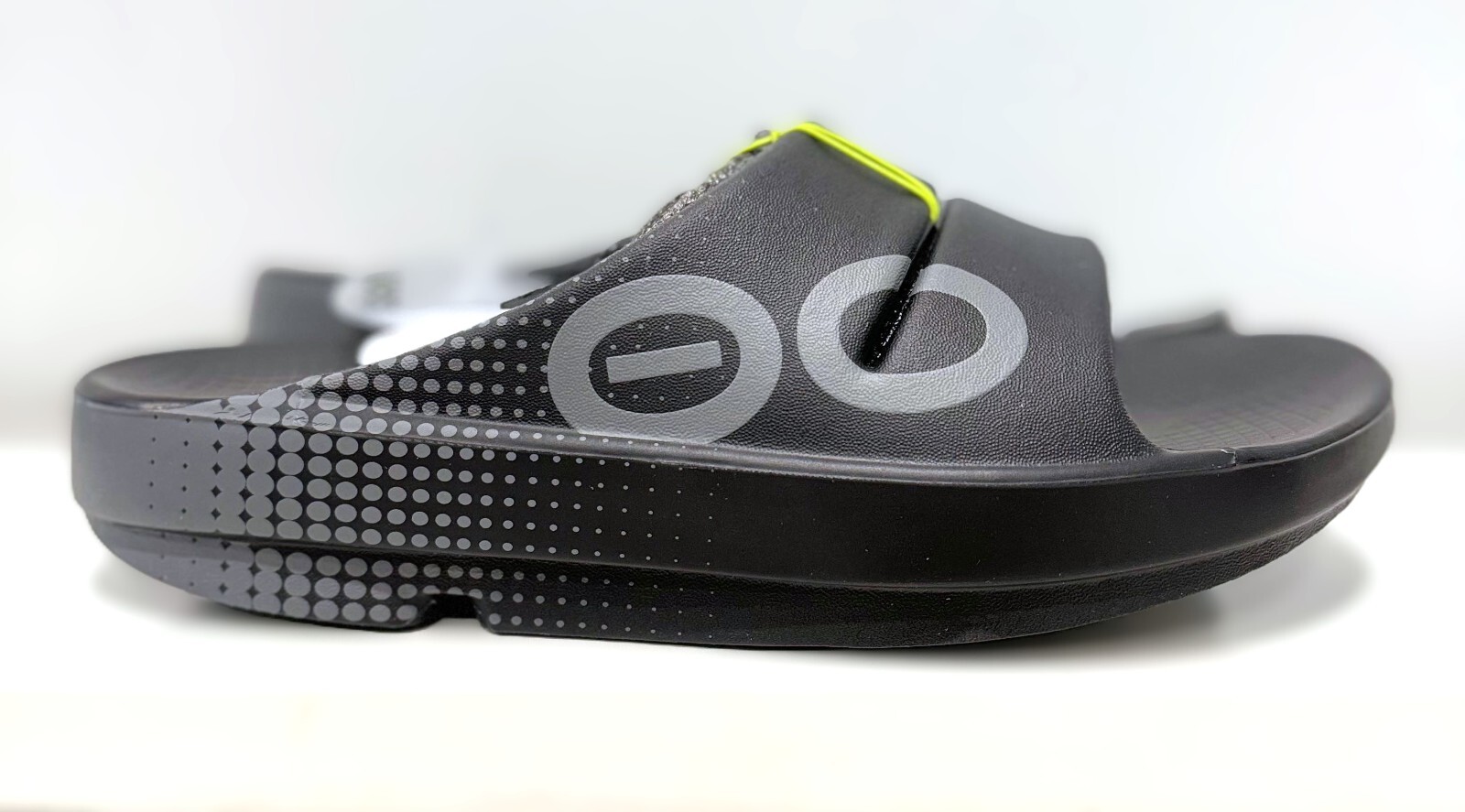 OOFOS OOAHH Sport Sandal Lightweight Recovery Slide #1500 – Matrix Black