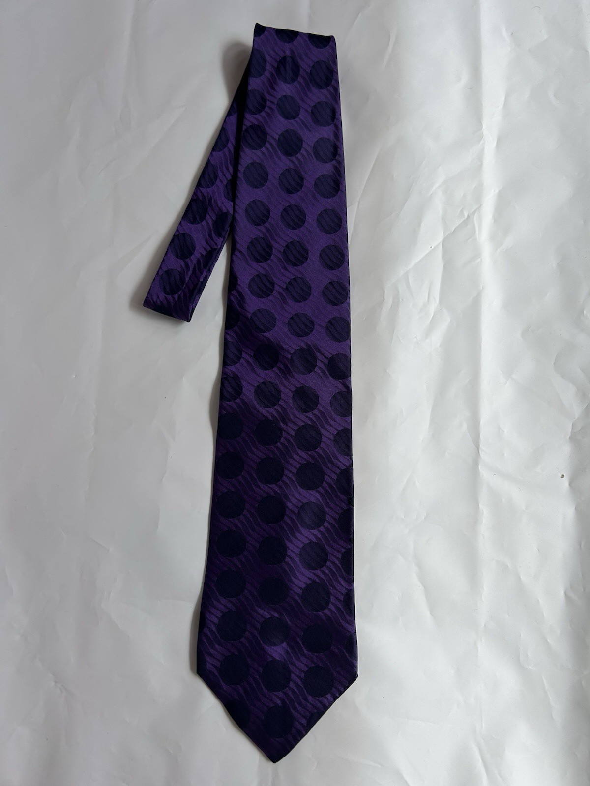 Brandini Men’s Woven Tie 100% Silk Purple Black Polka Dot