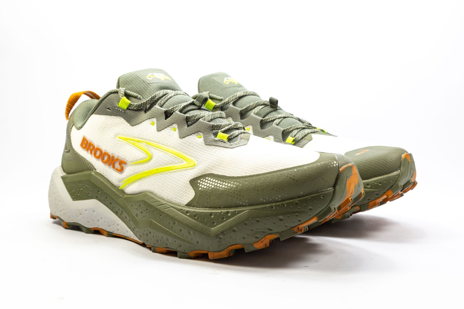 Brooks Size US 14 Caldera 8 Trail Running Shoes Sneakers Men’s Near New EUC