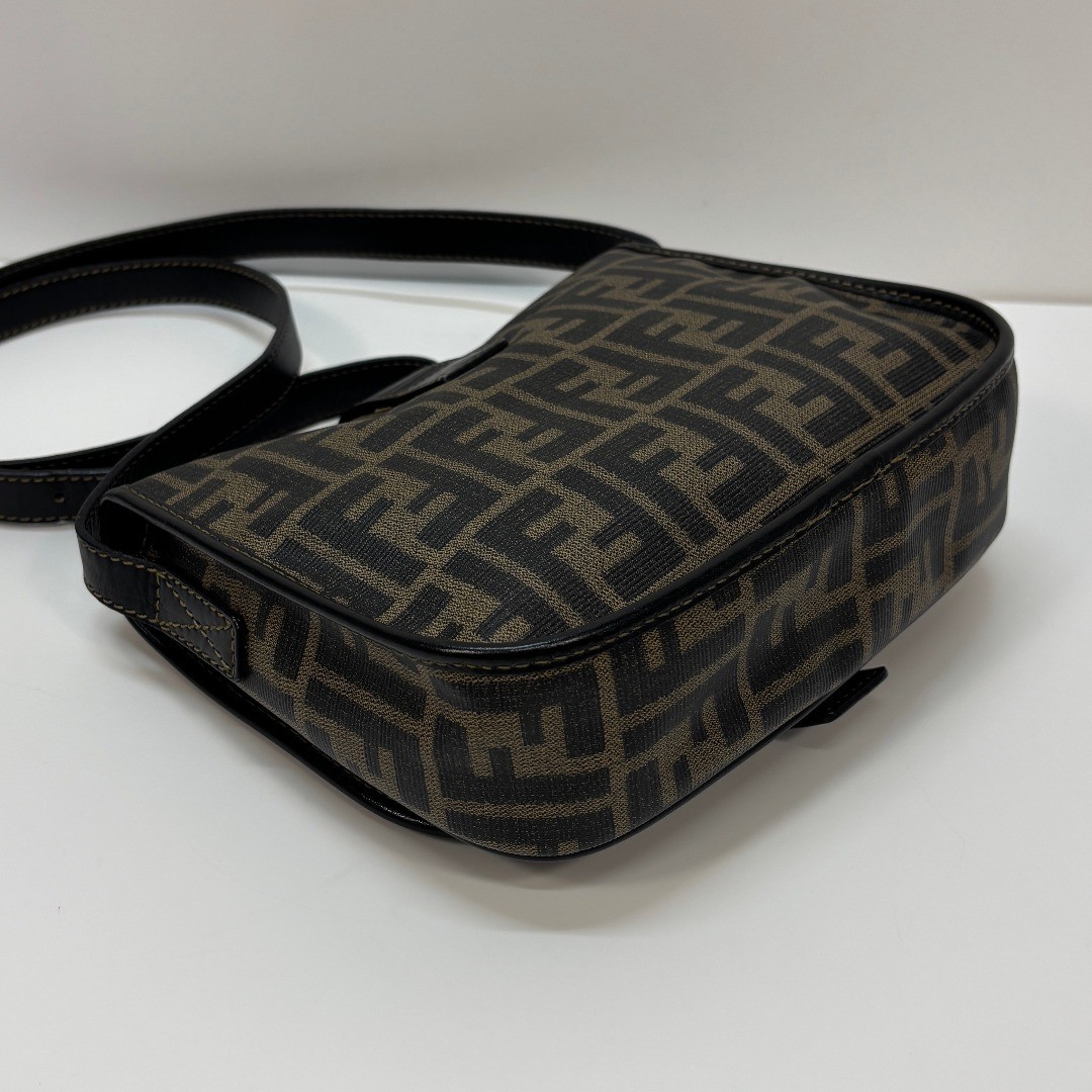 FENDI Zucca Shoulder Flap-style MBZ963 Canvas Brown Size: W:9.1 × H: 7.9 in.