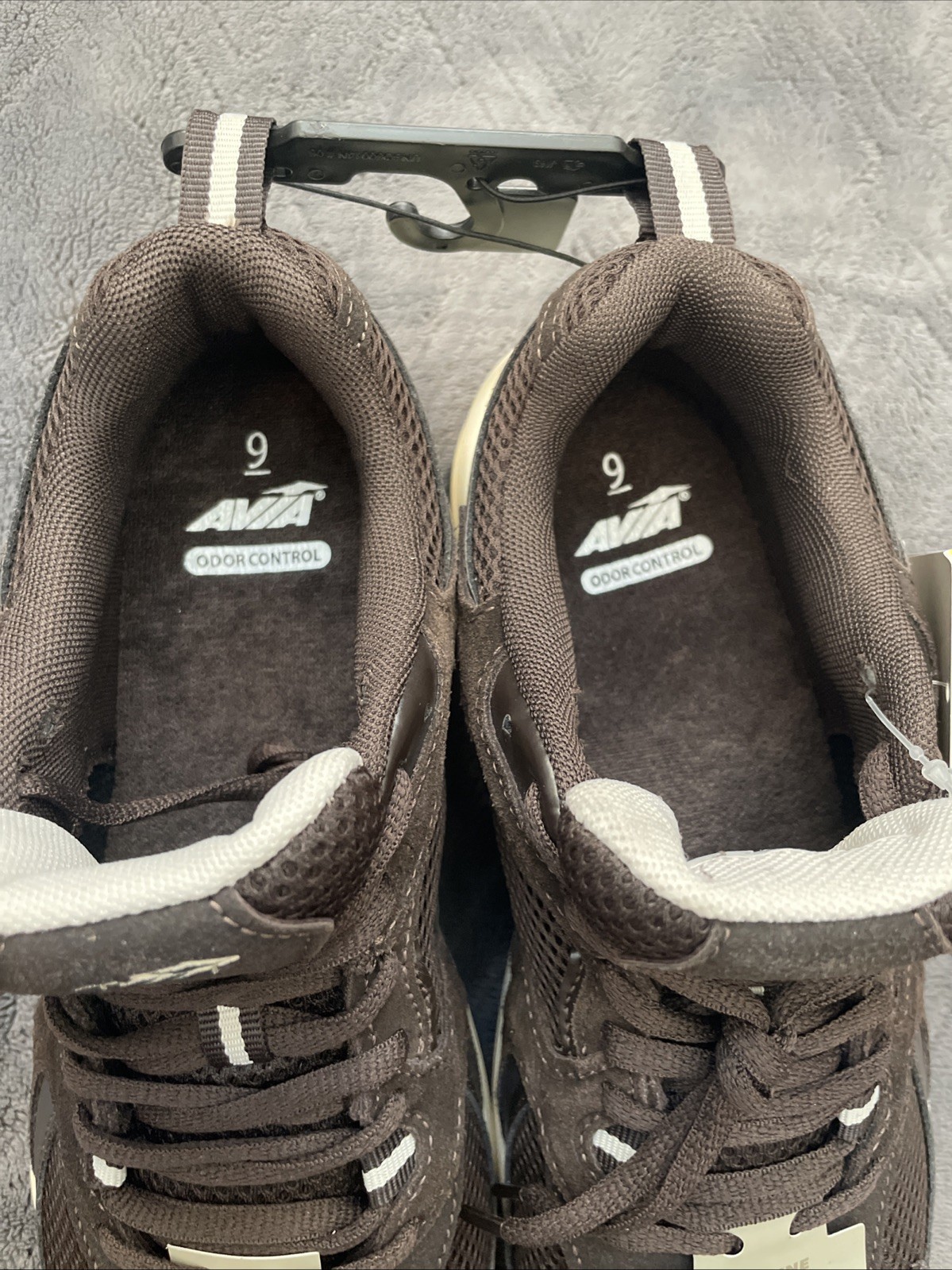Avia 5000 Shoes women Size 9 Brown Leather Ang Mesh Odor Control NEW