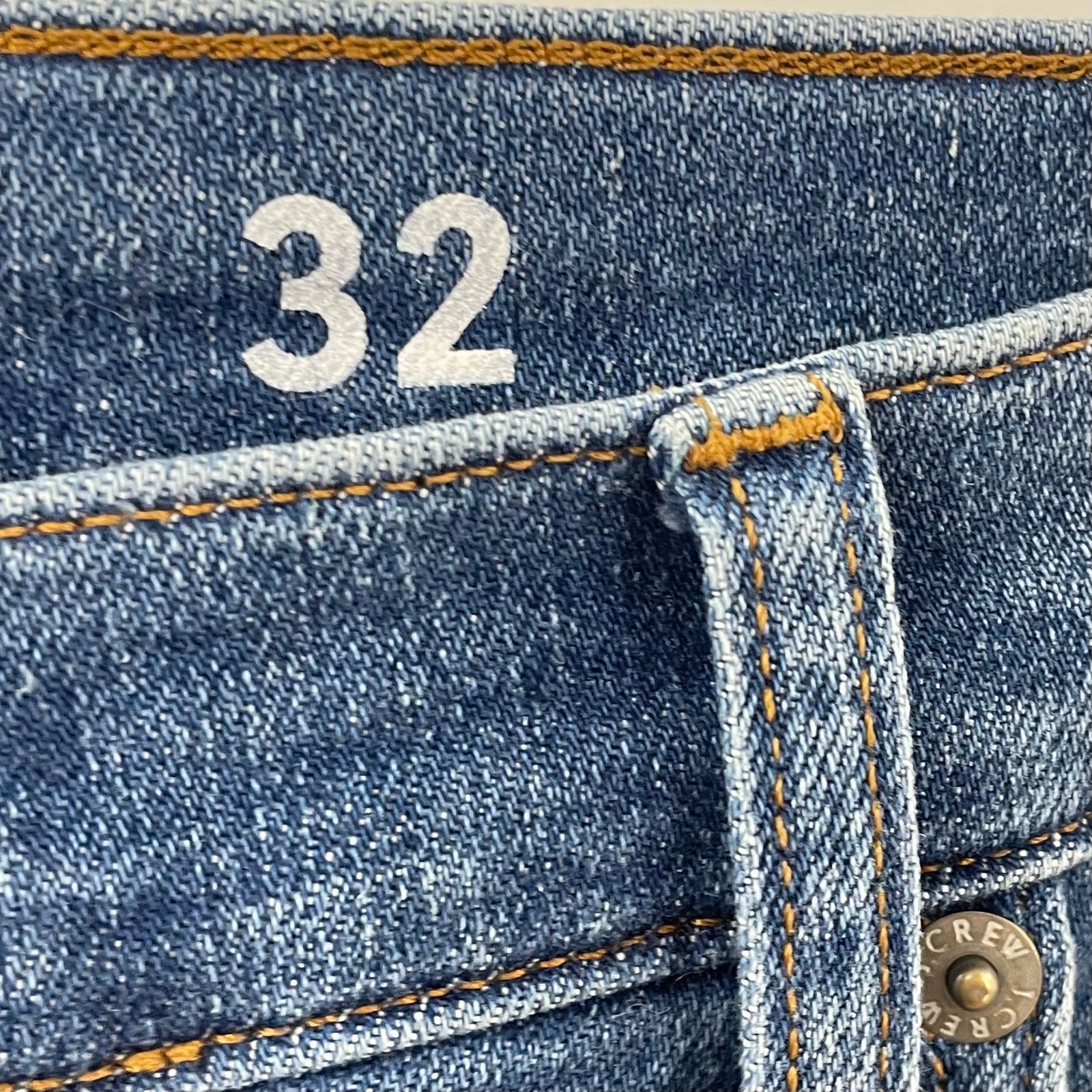 J. Crew 32 / 14 9″ Vintage Slim Straight Jeans Gemma Wash BF521 read description